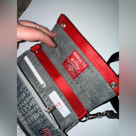 Harveys Minnie Mouse Snap Wallet - Picture 4 of 5